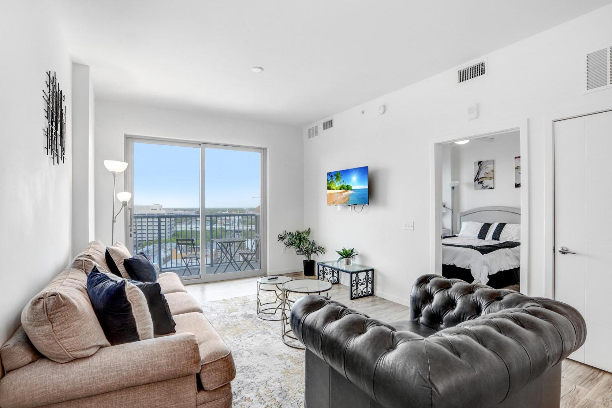 Downtown Tampa Gem 1-Bd W/Pool, Gym, & Sky Lounge Apartment Exterior photo